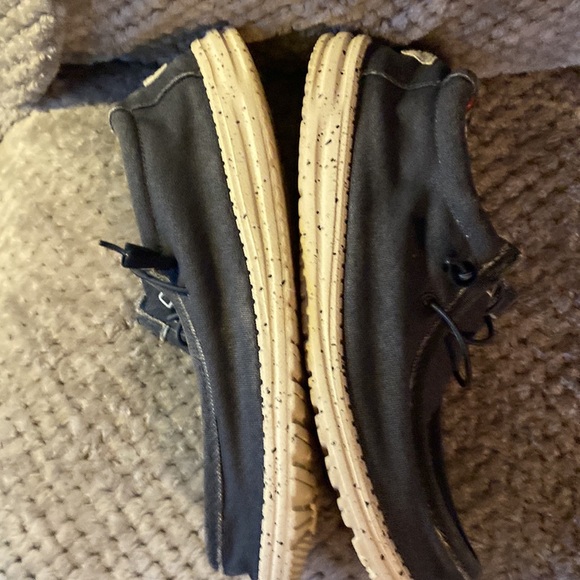 Men’s blue Jean hey dude size 11 $50 - Picture 3 of 5